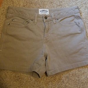Levis 5 pocket brown shorts size 10